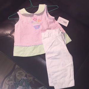 Seersucker pasty Aiken top Cherokee Capri